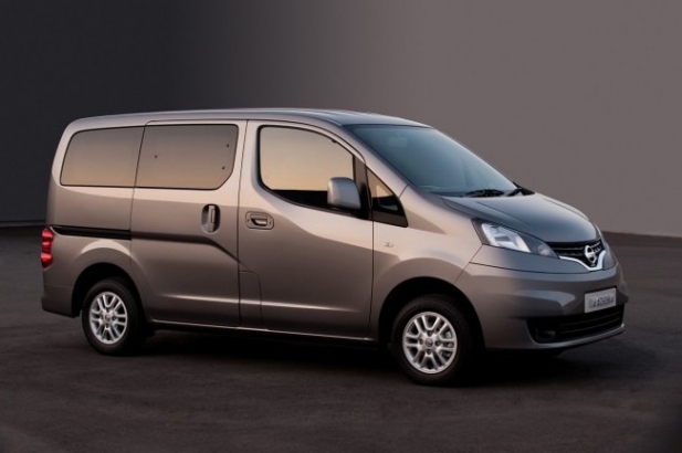 gallery/nissan-nv200-grey-e1294575284942